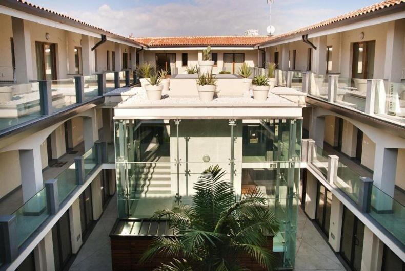 Ica Exclusive Apartment Catánia Buitenkant foto